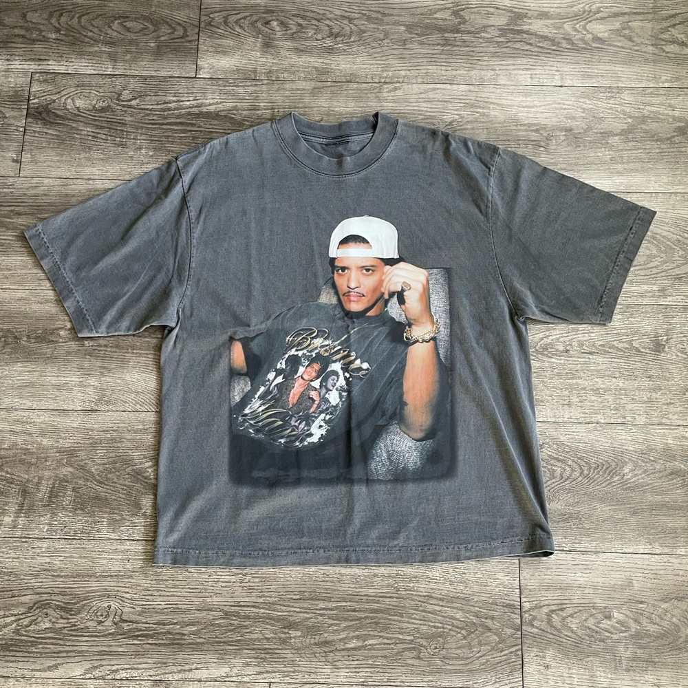 Bruno Mars | Merchandise | Dark grey | short sleeve shirt | Small